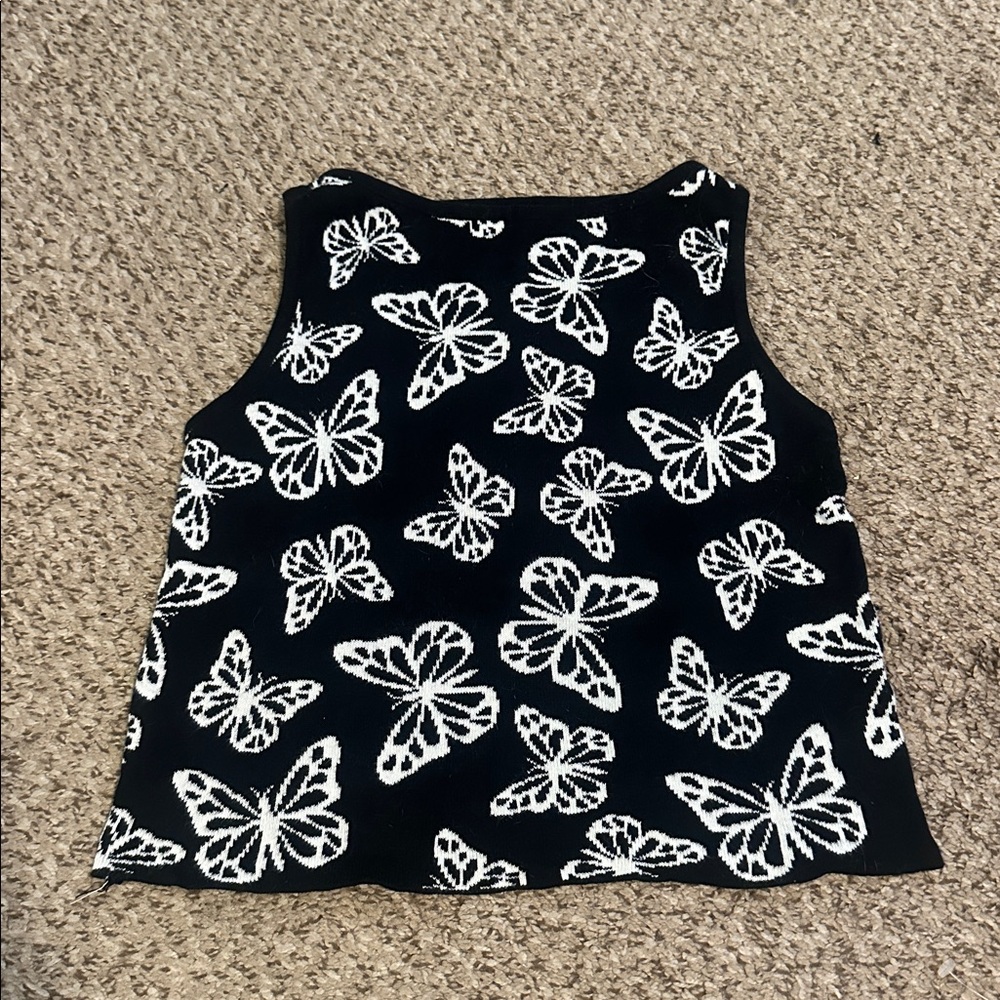 Art Class Black and White Butterfly Crop Top